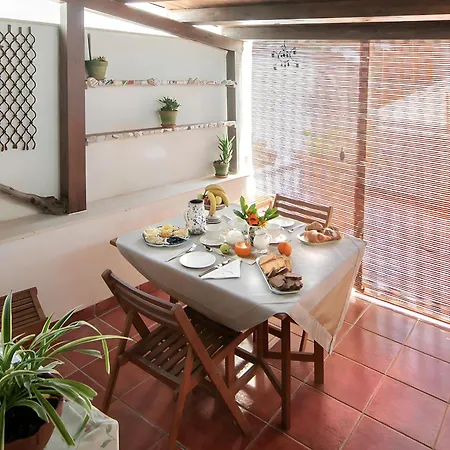 A Naca With Private Terrace Ortigia - Without Kitchen *